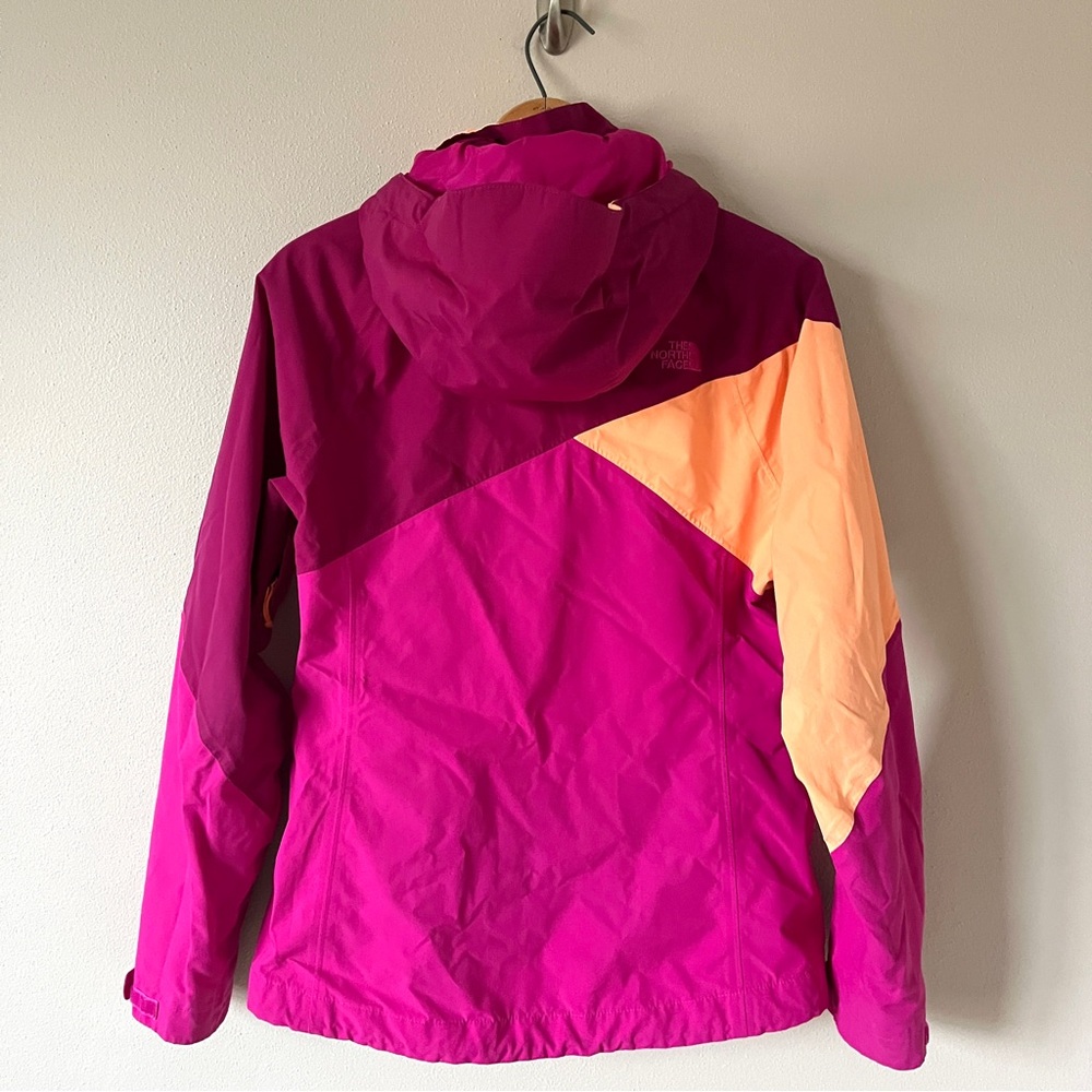The North Face Women's Fuchsia & Orange Cinnabar Triclimate Hooded Rain Jacket - Picture 6 of 16